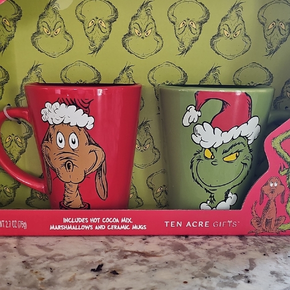 Doctor Suess Enterprises Other - Grinch and Max Mugs - Red and Green